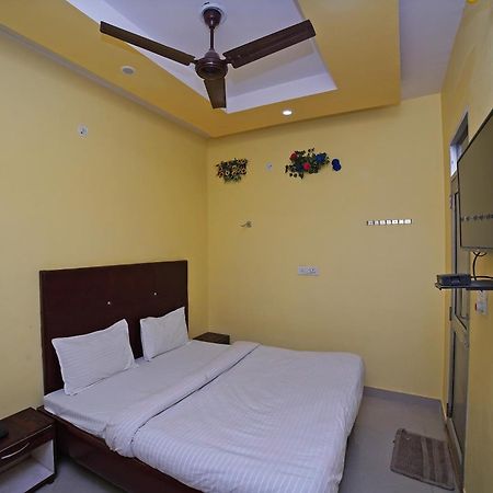 Hotel O Rama Palace Moradabad Exteriör bild
