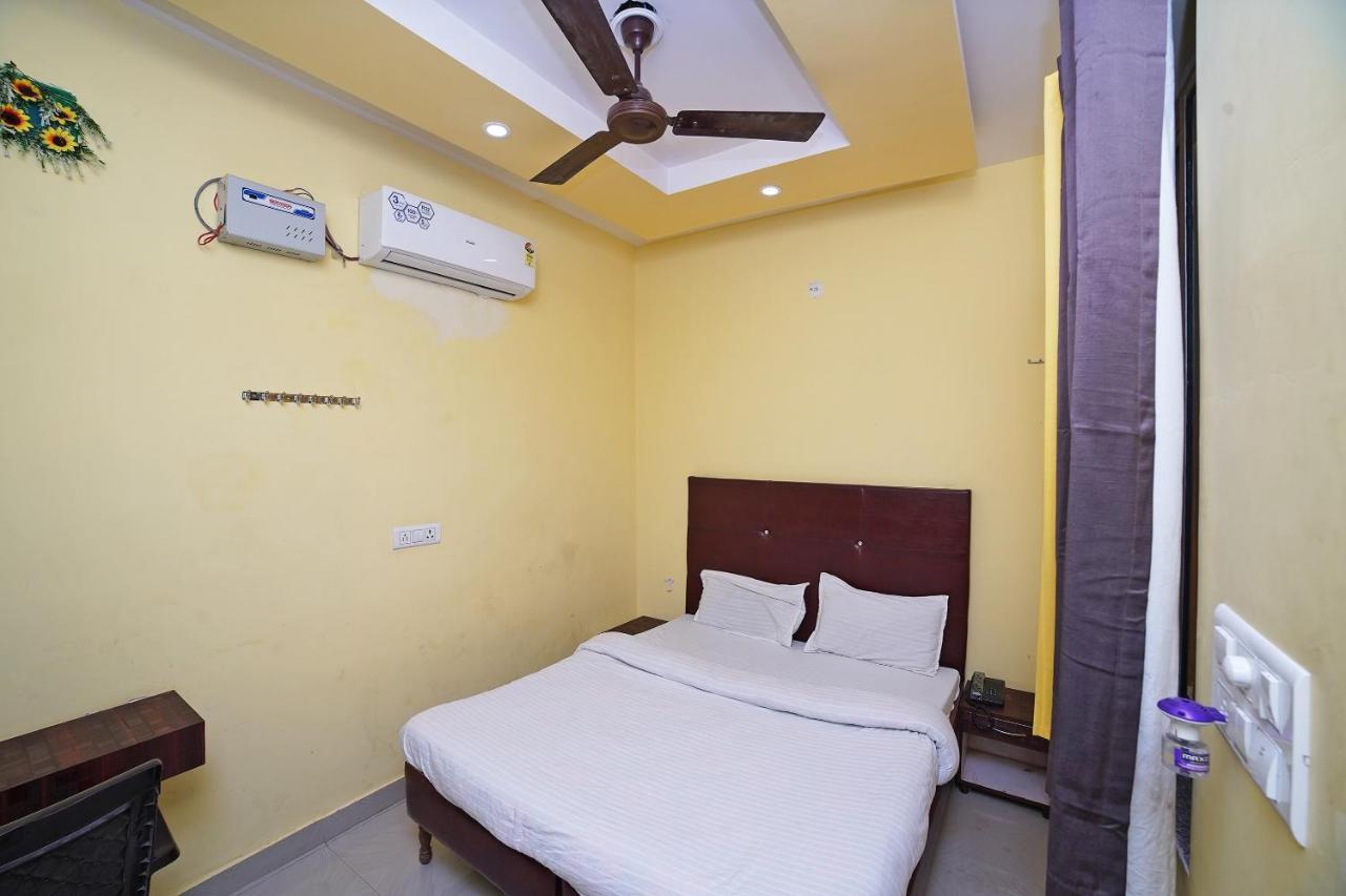 Hotel O Rama Palace Moradabad Exteriör bild