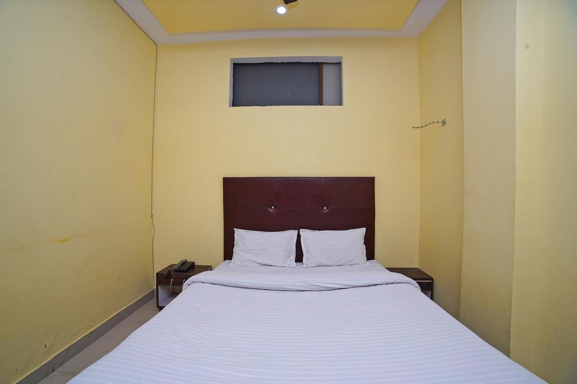 Hotel O Rama Palace Moradabad Exteriör bild