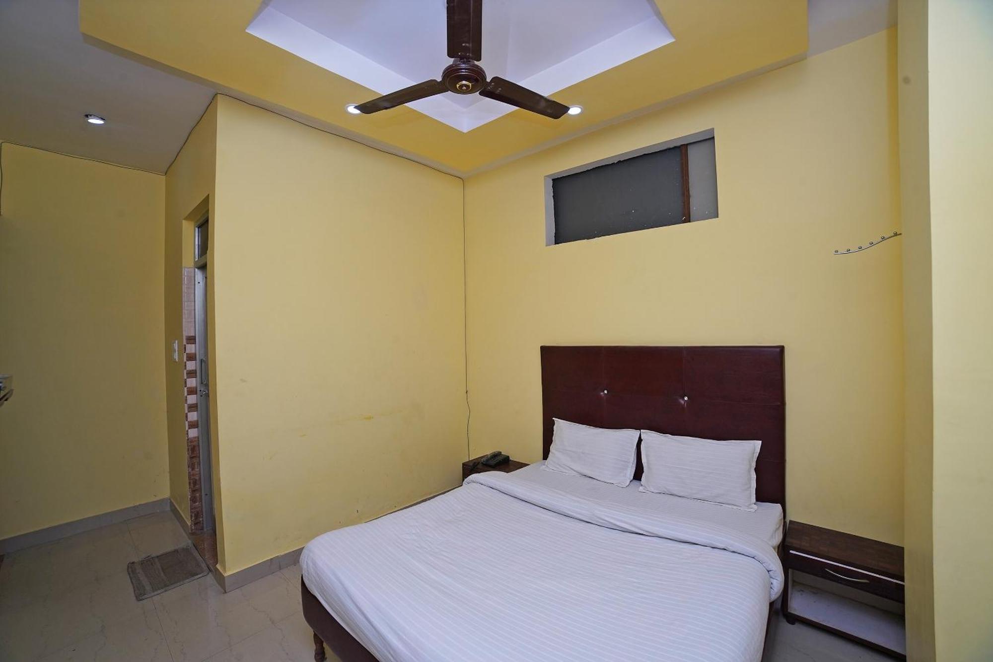 Hotel O Rama Palace Moradabad Exteriör bild